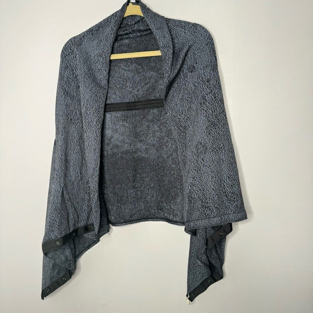 Lululemon Vinyasa Wrap Scarf OS